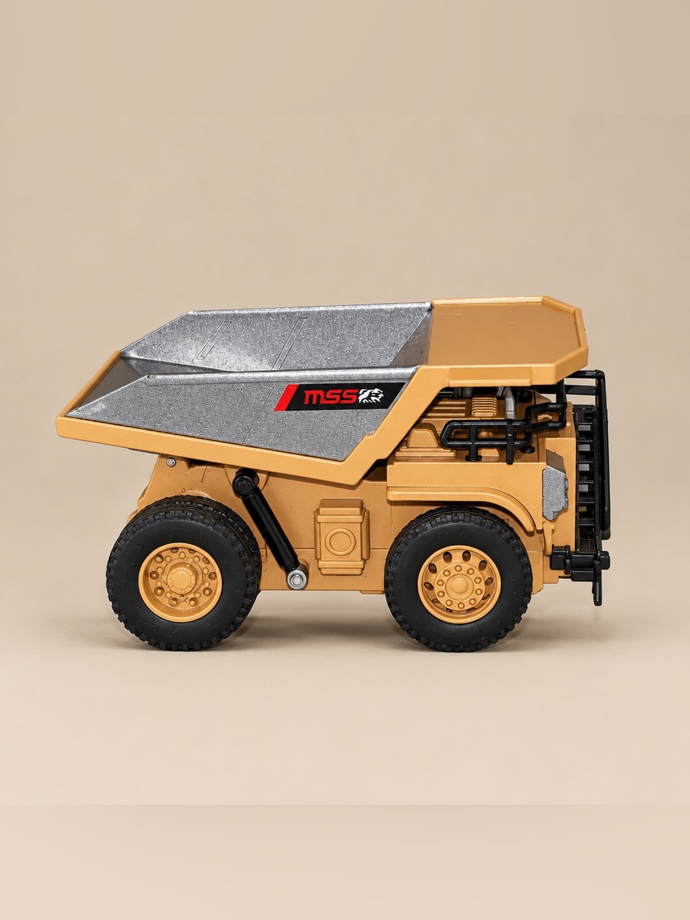 BRRRRT Full-Function RC Dump Truck 1/64 Desktop Small Size